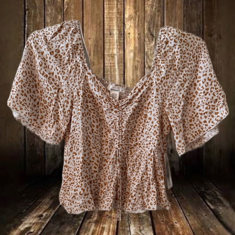women’s shirt
